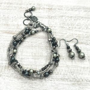 Gray Glass and Iridescent Facet Multi-Strand Bracelet & Earrings Set