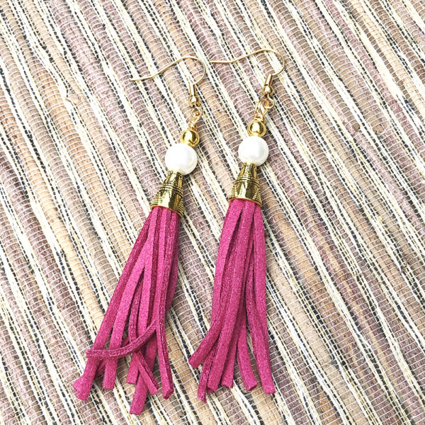 Faux Pearl and Hot Pink Agate Faux Suede Tassel Necklace Set