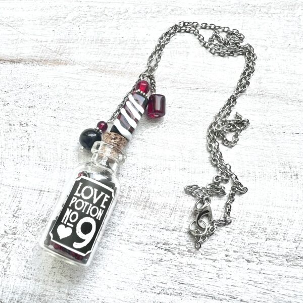Black, White and Red "Love Potion No 9" Potion Bottle Chain Necklace