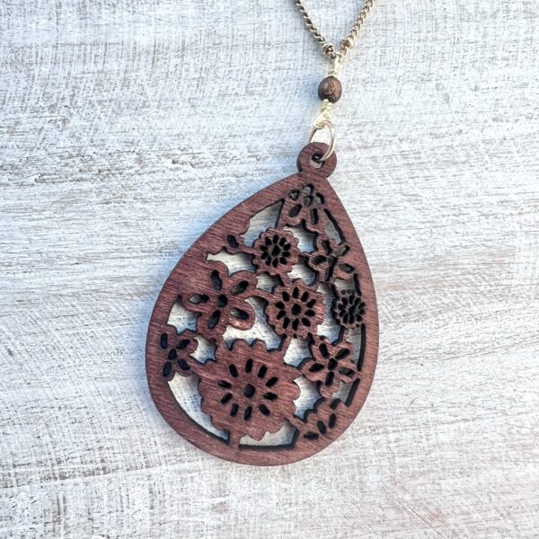 Wooden Flower Pendant Gold Chain Necklace