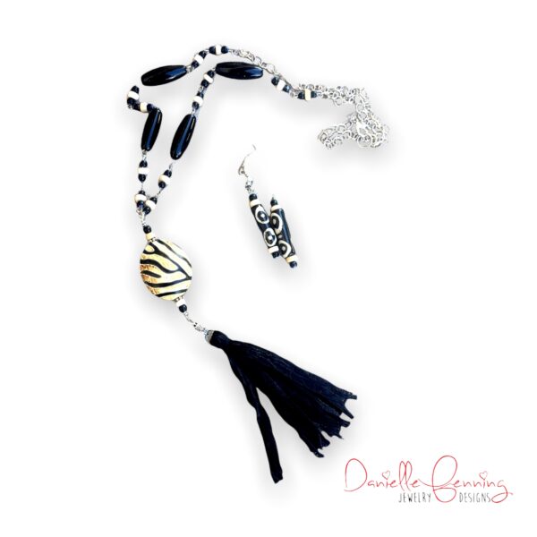 Black and White Zebra Lariat Tassel Necklace and Bone Earrings