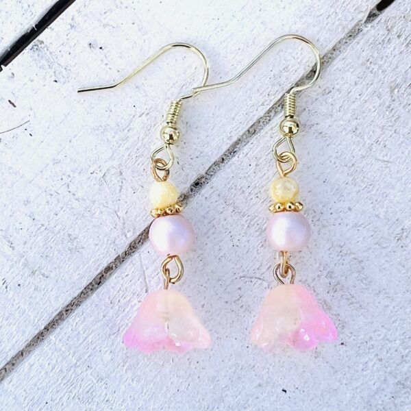 Pink and Yellow Tulip Multi-Strand Bracelet & Earrings Set - Image 3